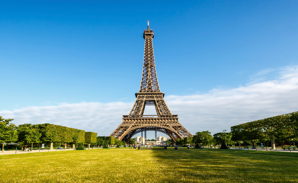 7D / 6N Paris & Switzerland Tour Package