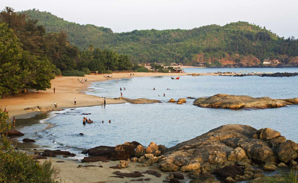 5D / 4N Gokarna Tour Package