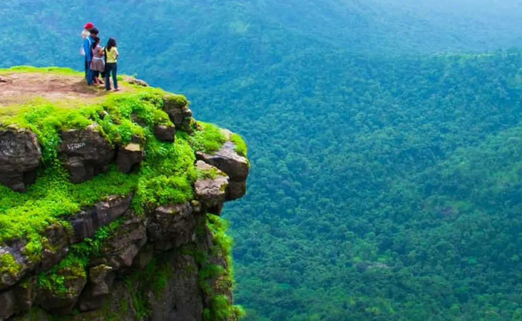 5D/4N Lonavala Tour Package