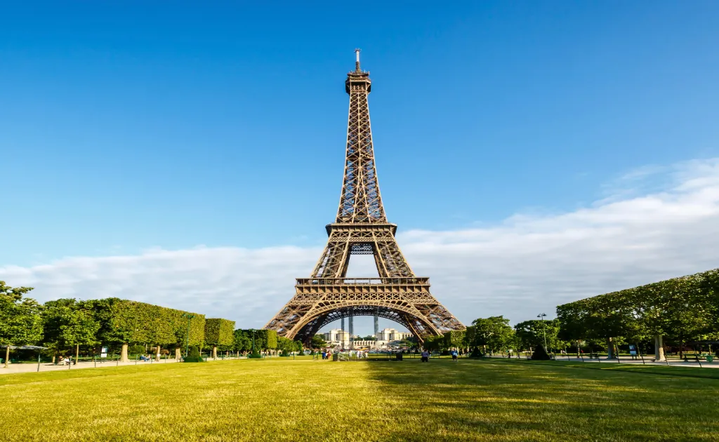 13D / 12N Paris Switzerland & Italy Tour Package