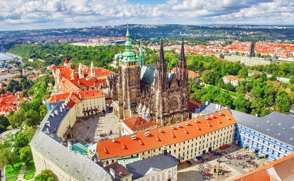 7D / 6N Prague Vienna & Budapest Tour Package