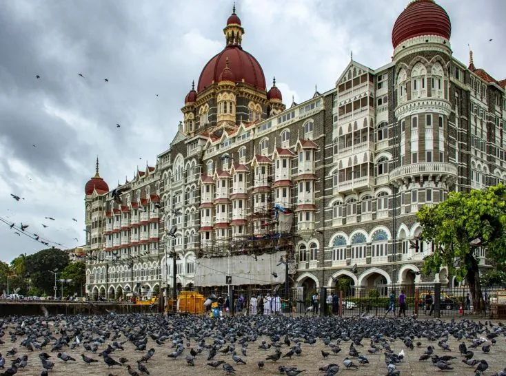 The-Taj-Mahal-Palace-Mumbai-3-734x546