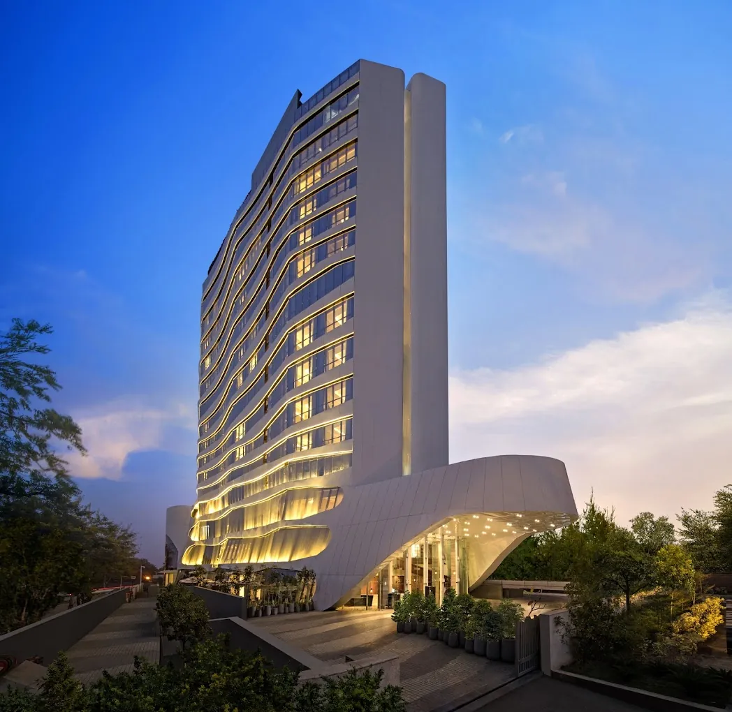 DoubleTree by Hilton Ahmedabad Exterior