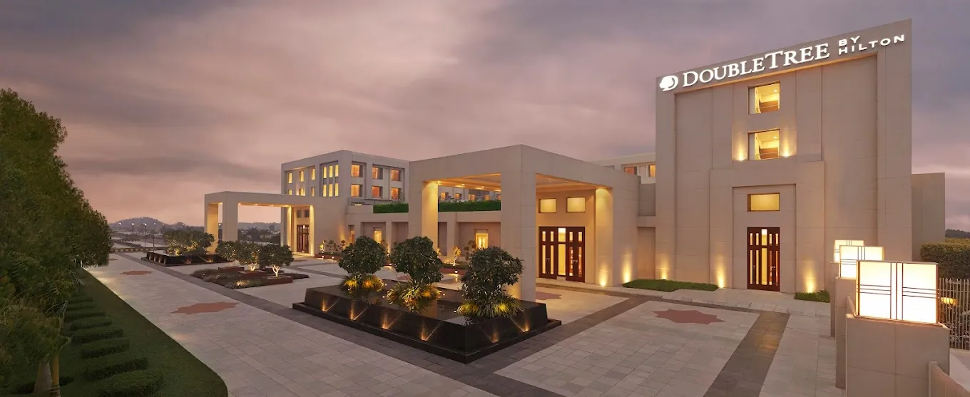 DoubleTree by Hilton Hotel Agra, located just 2 kms away from the Taj Mahal.