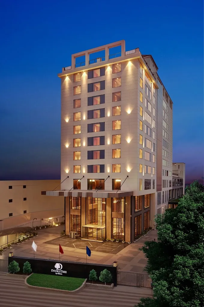 doubletree-varanasi