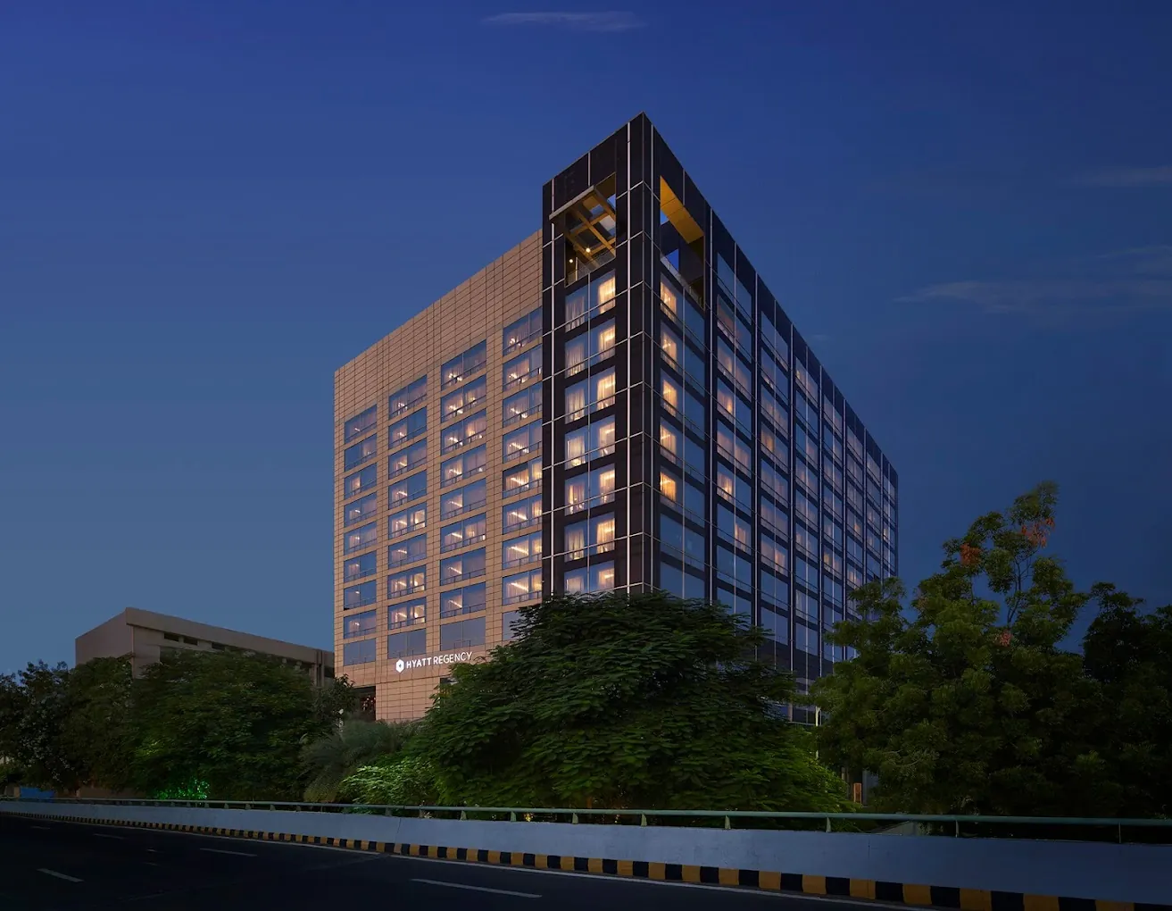 -hyatt-regency-ahmedabad